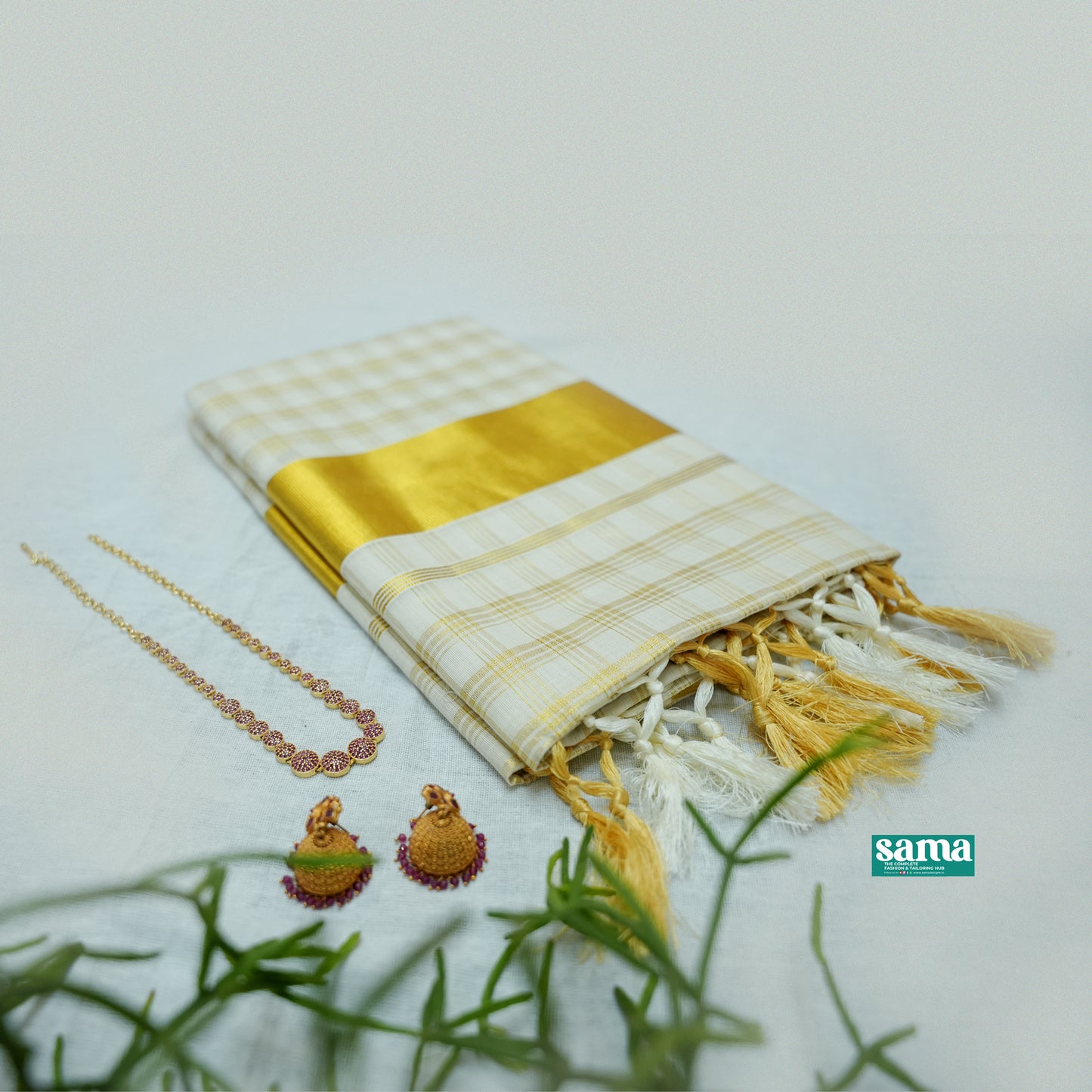 Kerala Large Check Tissue Set Saree with Blouse for Women | Elegant Traditional Kerala Wear